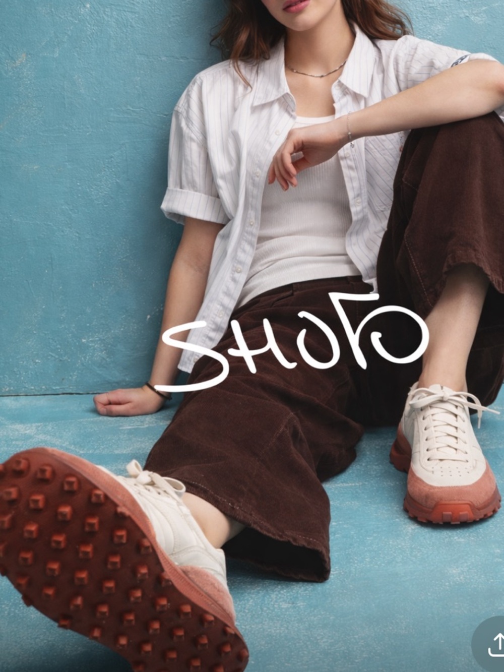 SHOTO Two-Tone Sneakers - White and Red